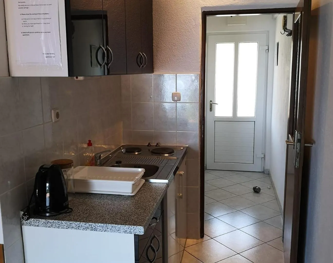 Apartments Toni Trogir 0*,